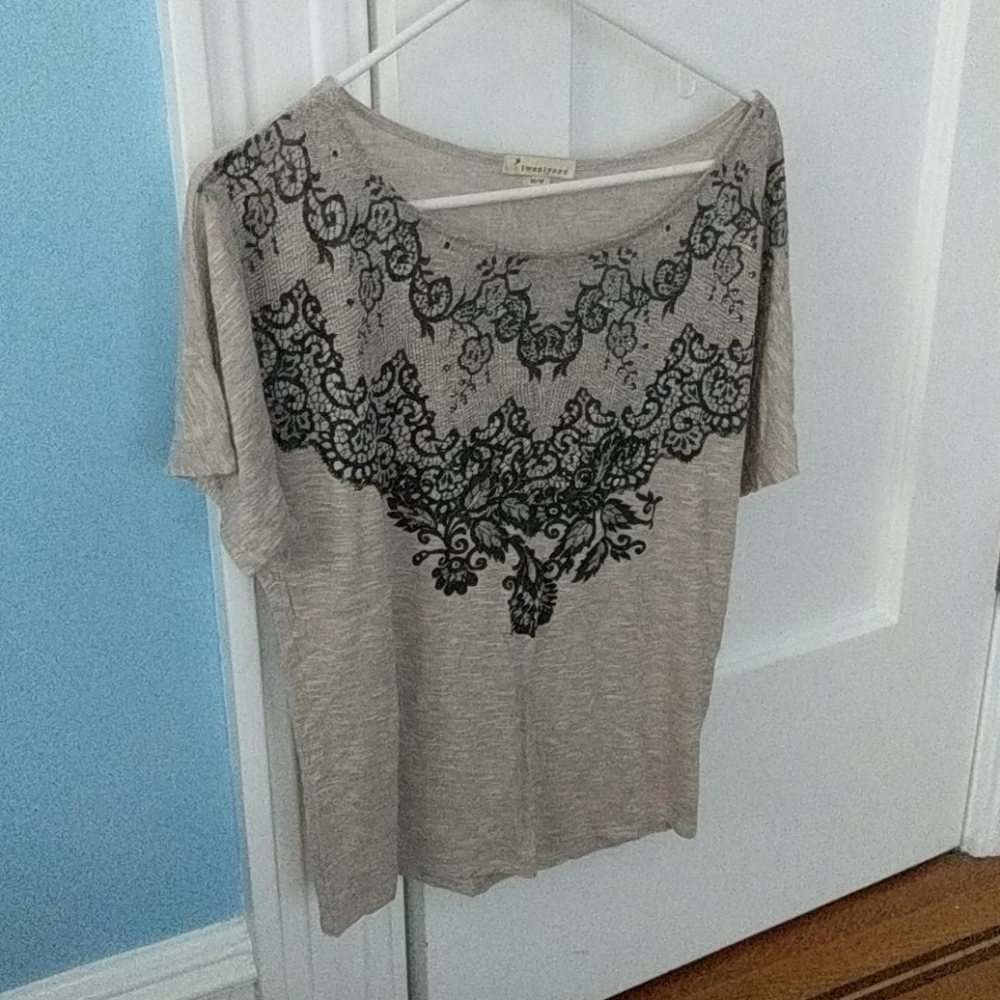 Short sleeve light brown shirt